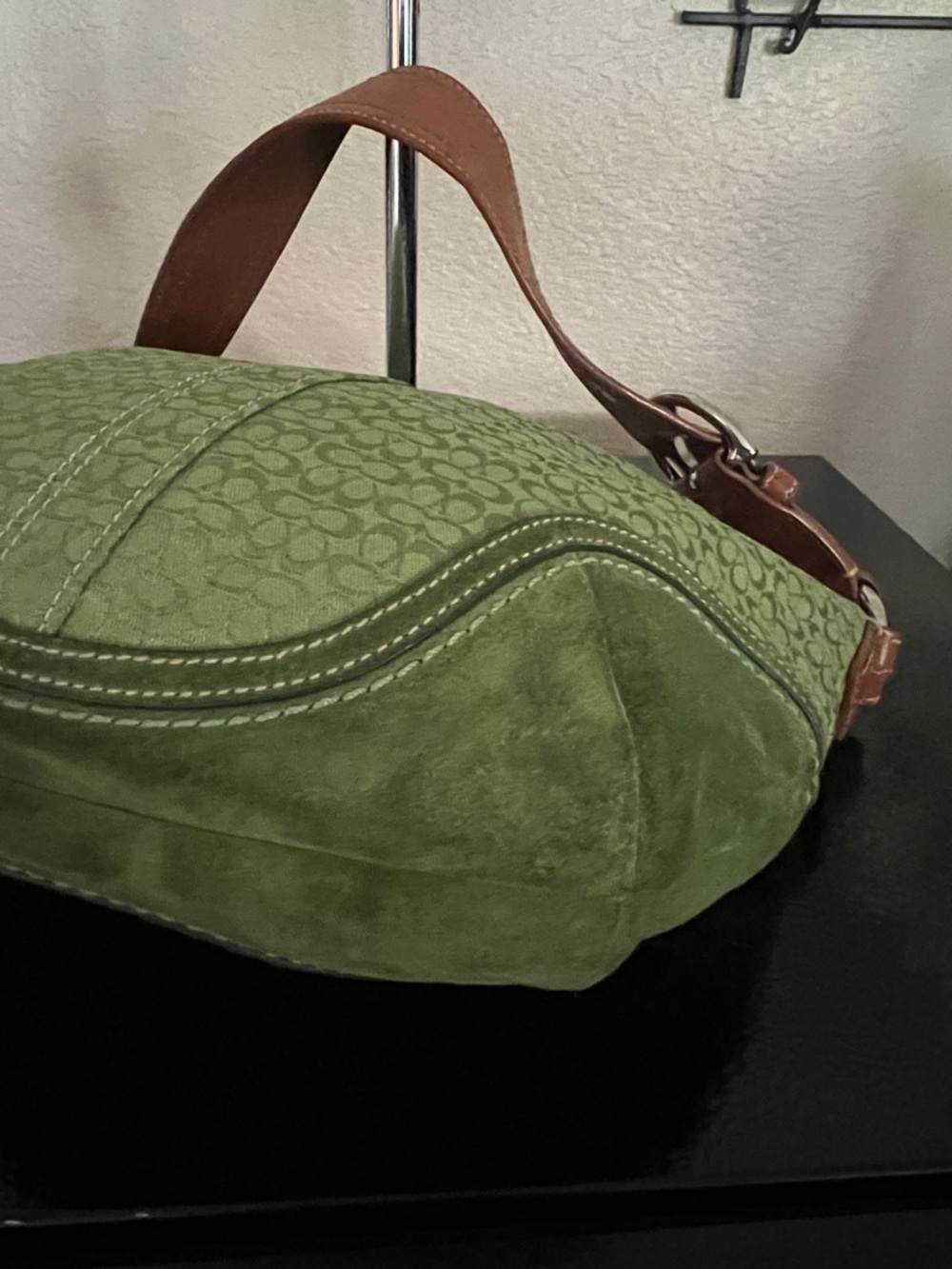 Coach Olive Signature Jacquard Shoulder Bag with Brown Leather Trim - Picture 5 of 8